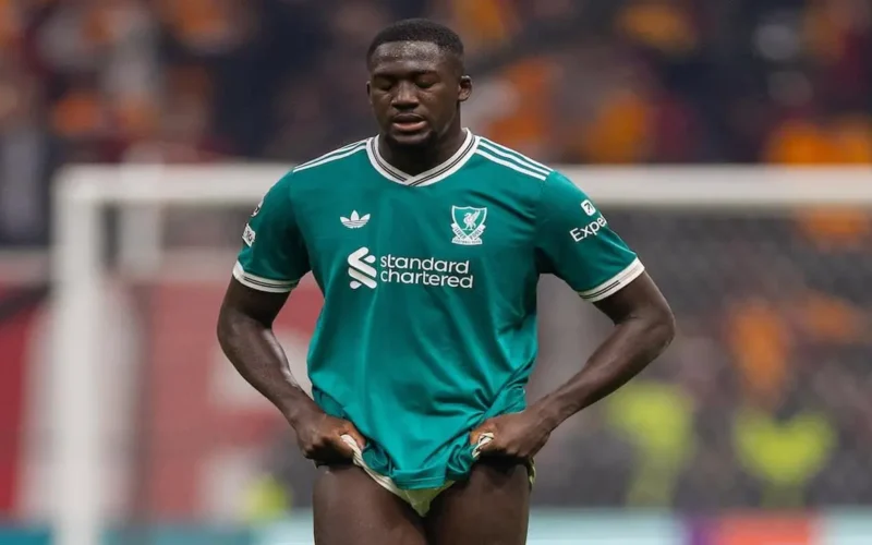 تطورات حاسمة في مفاوضات ليفربول لتجديد عقد إبراهيما كوناتي وفقاً لأورنستين